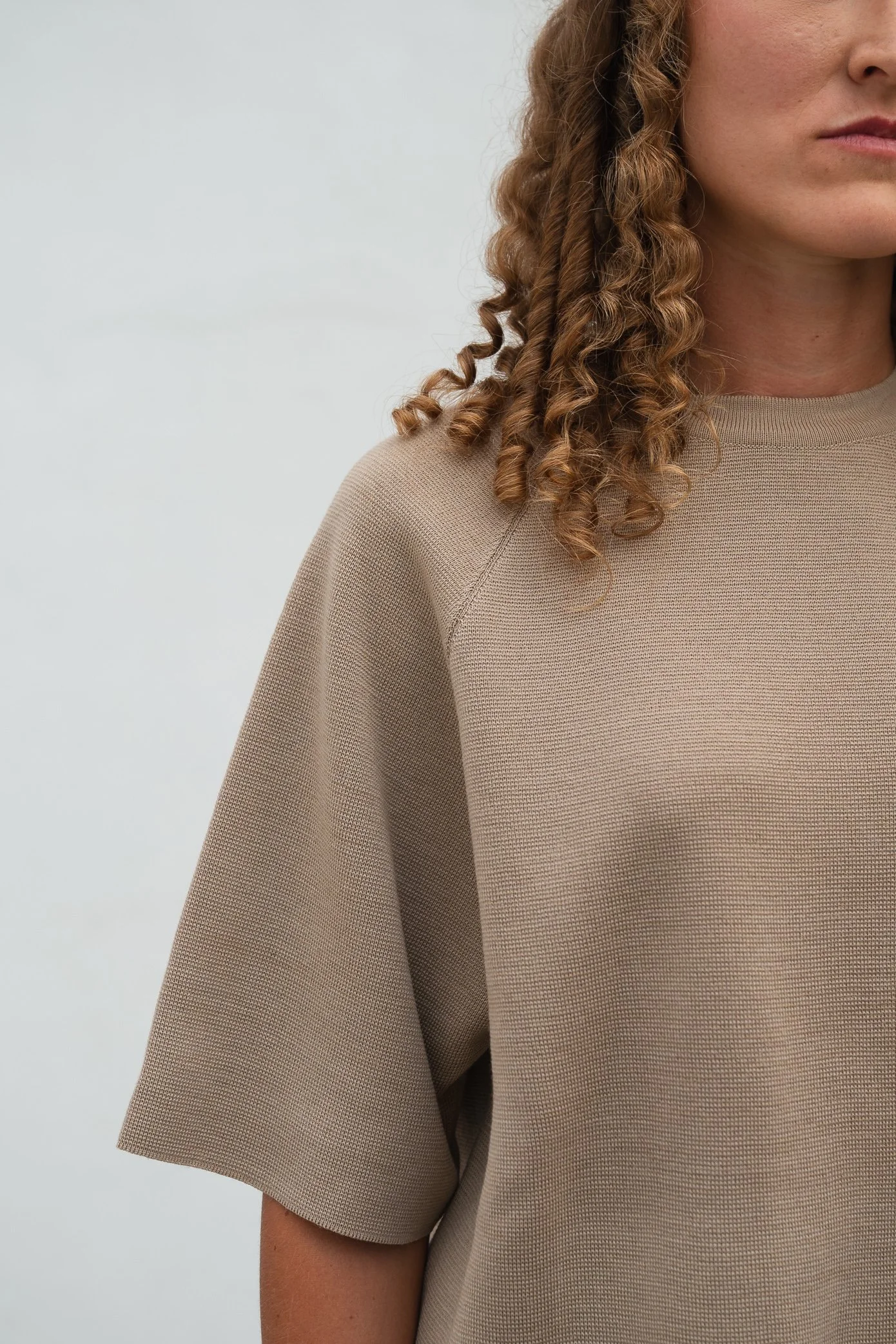 FFWDgoods  T-shirt Yoon clay