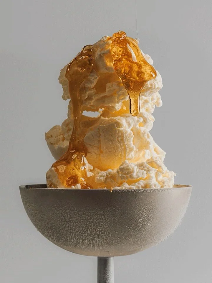 any event in dc that has suggested attire of &ldquo;winter whites and liquid silver&rdquo;&mdash;count me in.

a few of my favorite creators are coming together for one unique night on 12/3:

@libbylivingcolorfully of @vintagevintagevintage.dc 
@snow