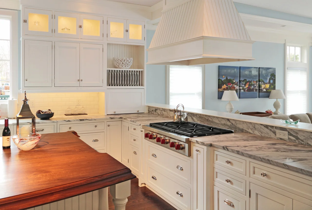 Kitchen2.jpg