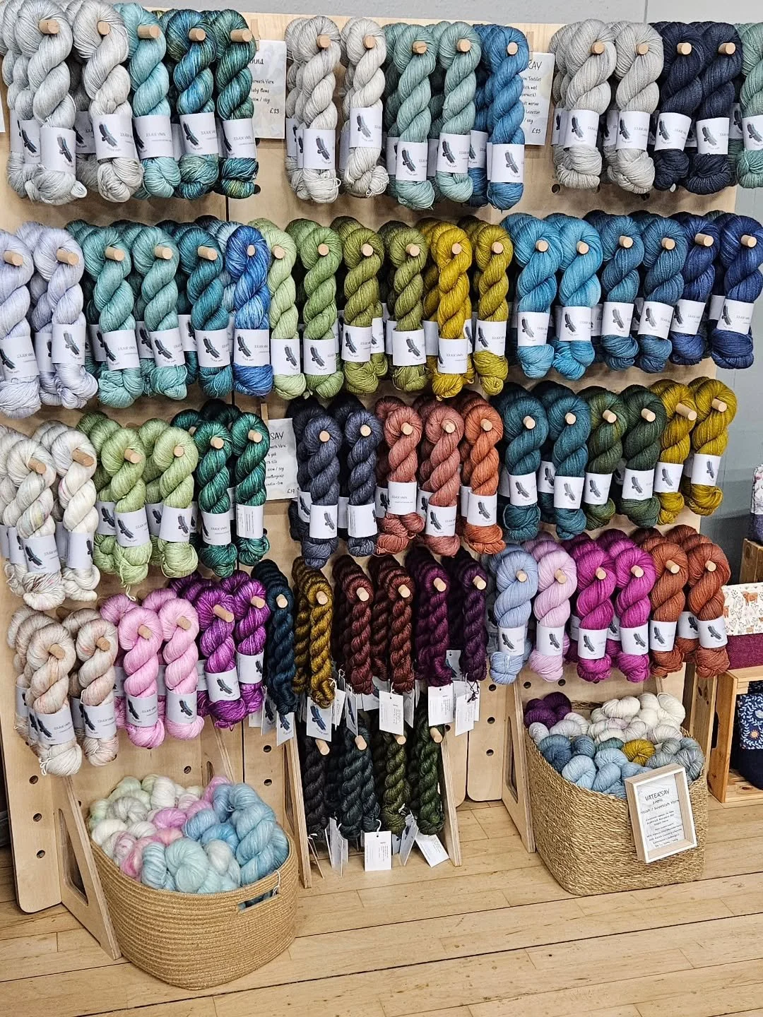 A bit late, but nonetheless...@tangledgalashiels, what can I say...I went home with a big smile on my face. 

Thank you Samira @eildonhillsdesigns, for organising again such a friendly, warm and welcoming fibre festival.
And thank you to all the wond