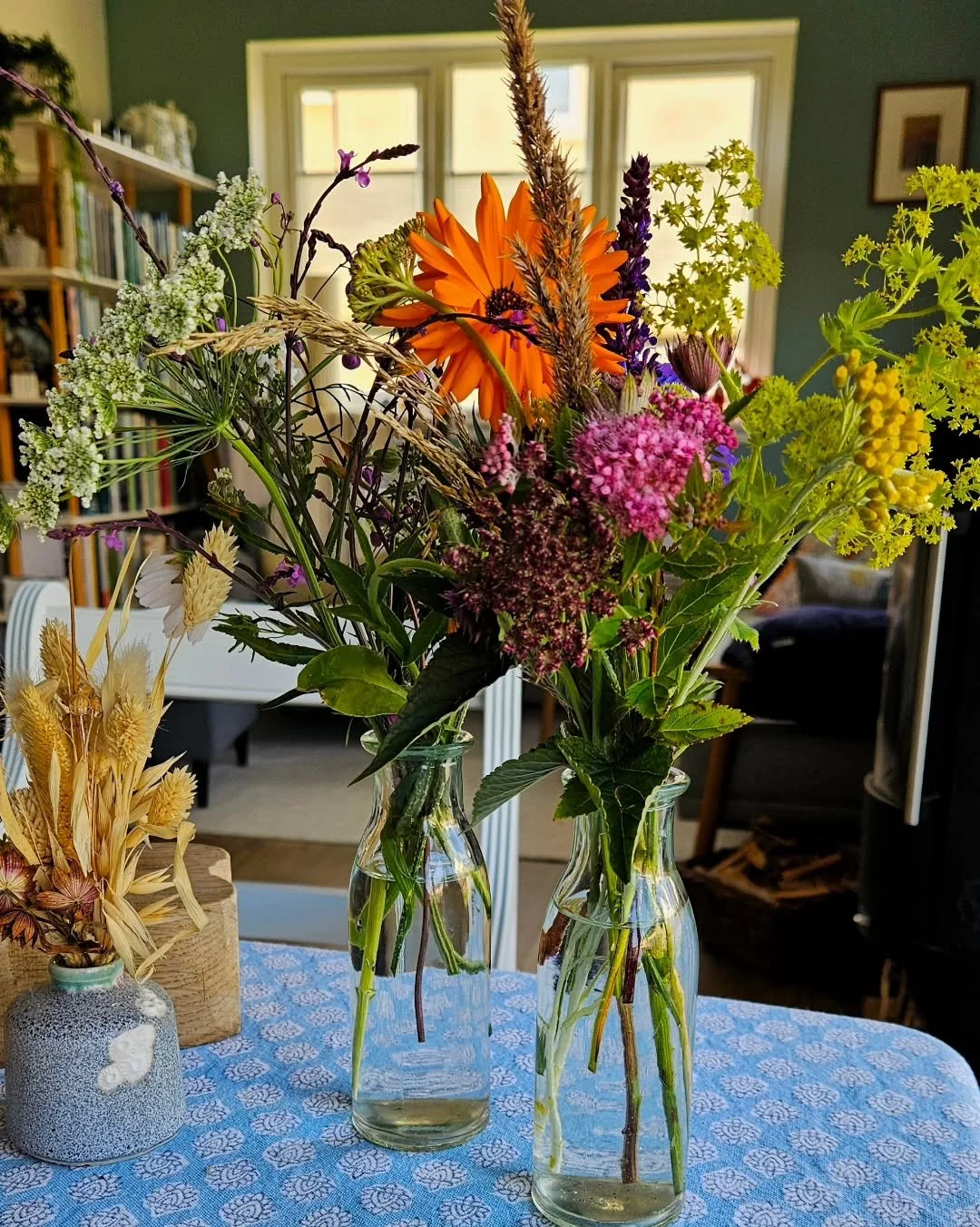 Hello 👋, I have been a bit quiet here, but I am still around 🤣. We had a lovely and relaxing holiday, and I am busy now with 3 (new 🥰) wholesale orders and I am also thinking about a new design (and have to write up another one). 

Just sharing so