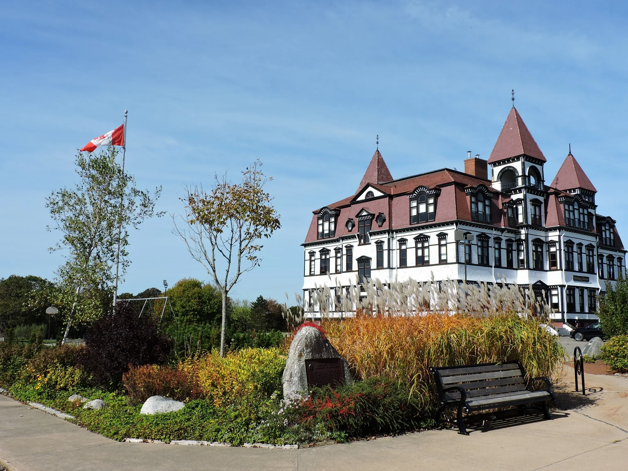 Private school Bunner 2000px.jpg
