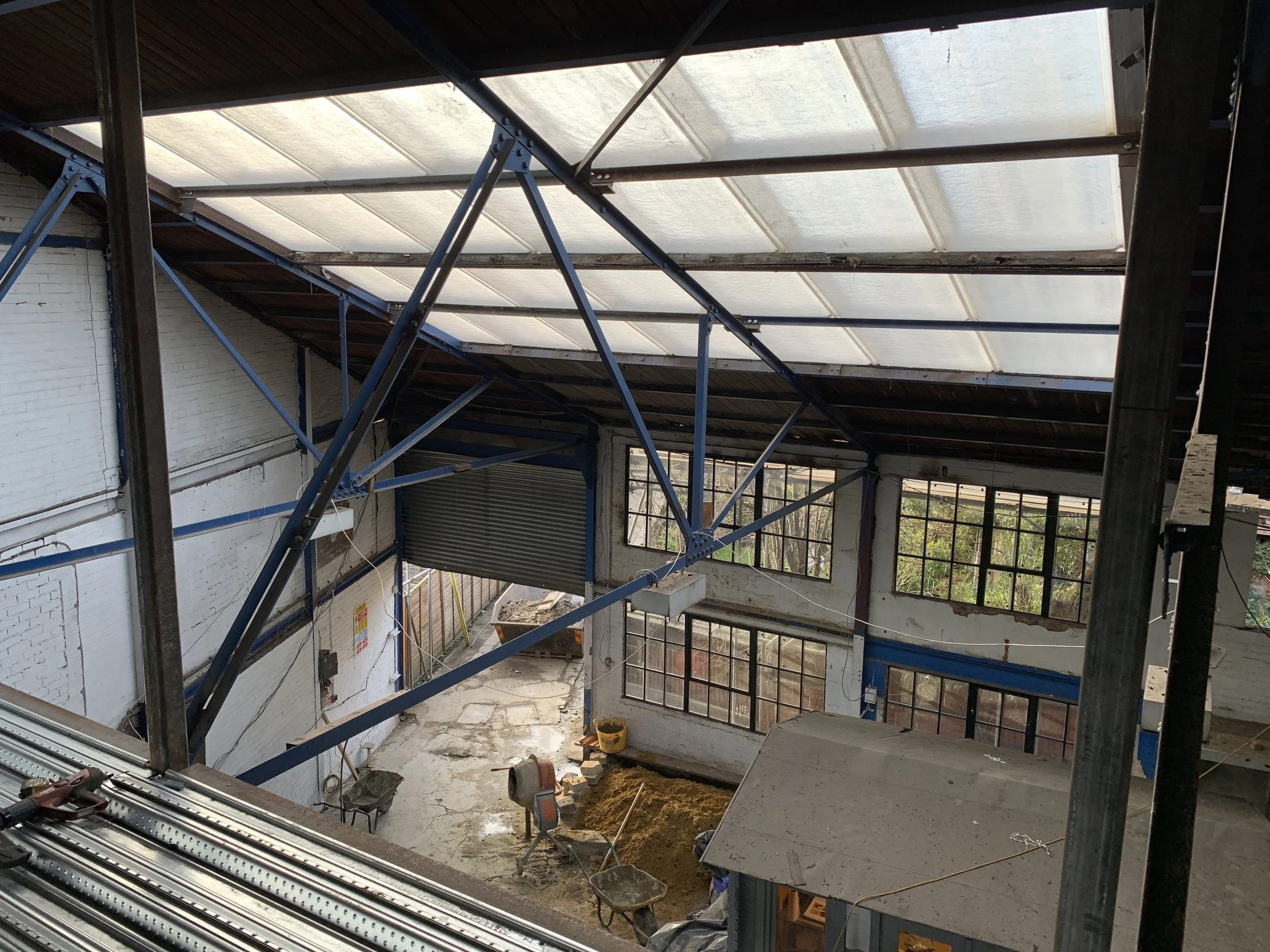 Industrial triple skin polycarbonate rooflight gives 92% diffused light and high thermal performance 