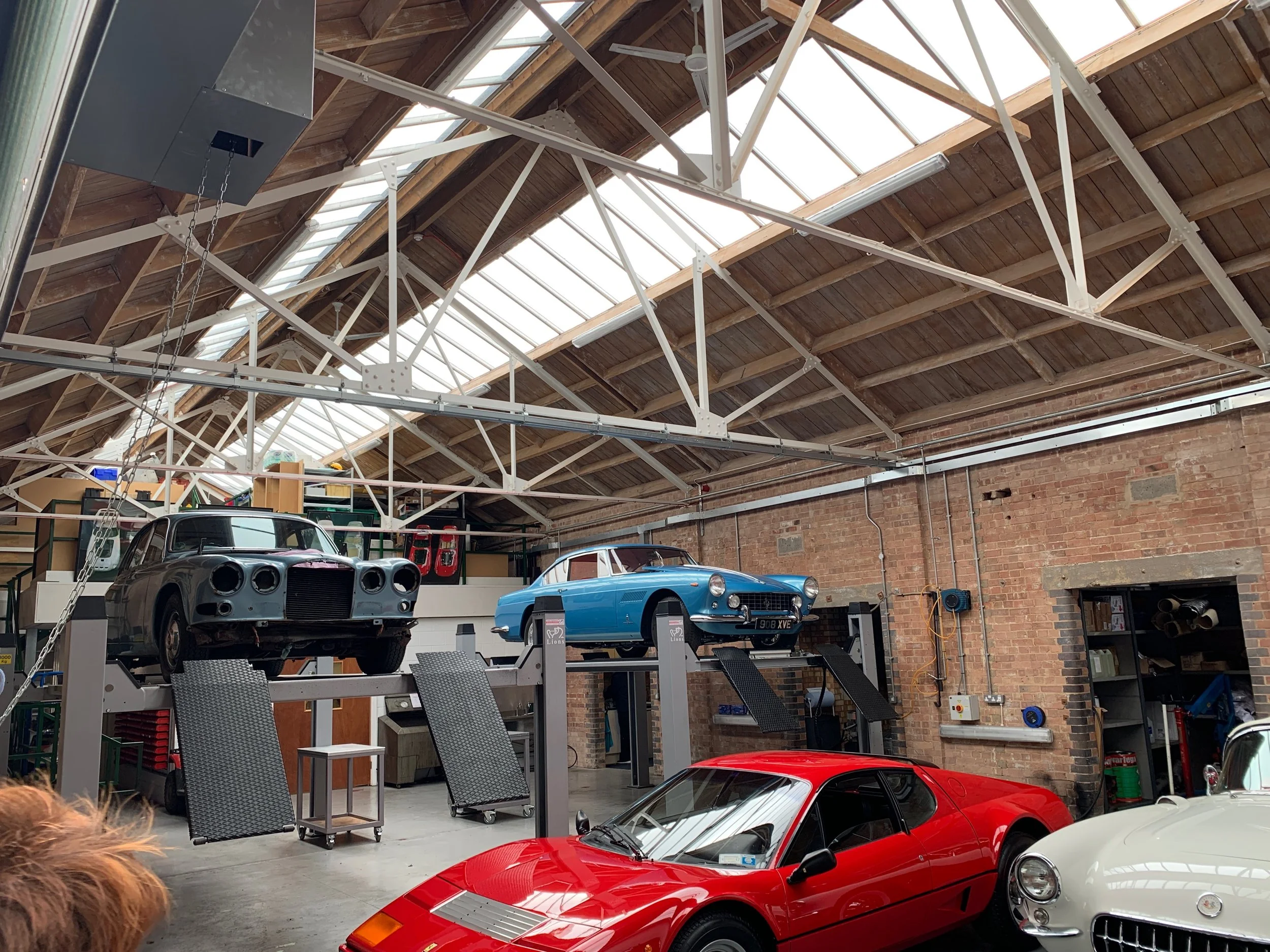 Inspiring day at Bicester Sunday scramble / Classic cars in a former derelict 1920's RAF base