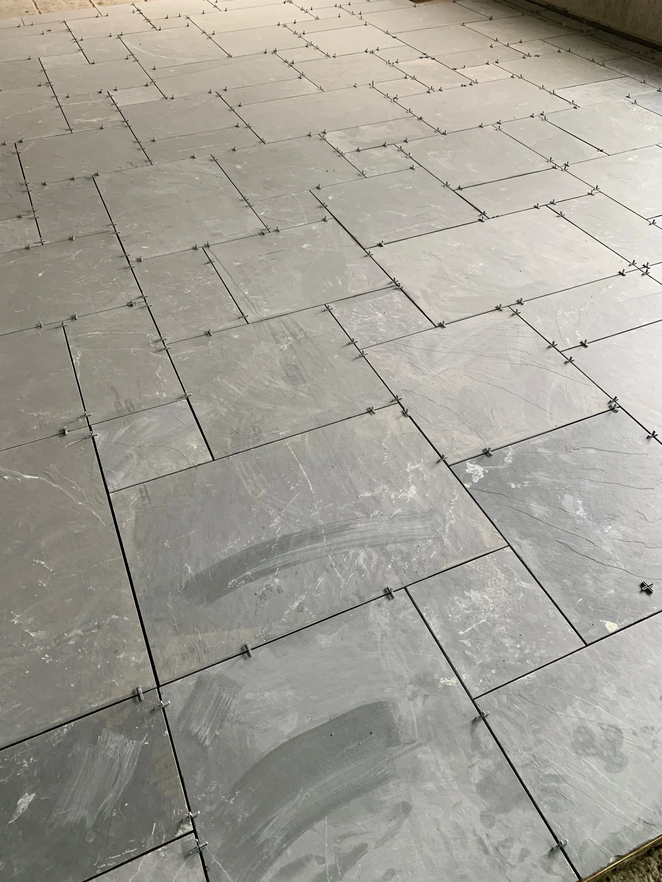 Proper craftsmen creating a first class pattern