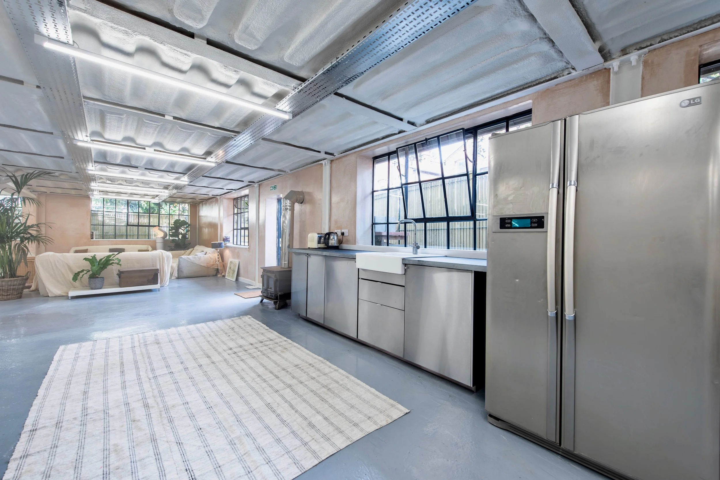 Simple open Plan Ikea kitchen 