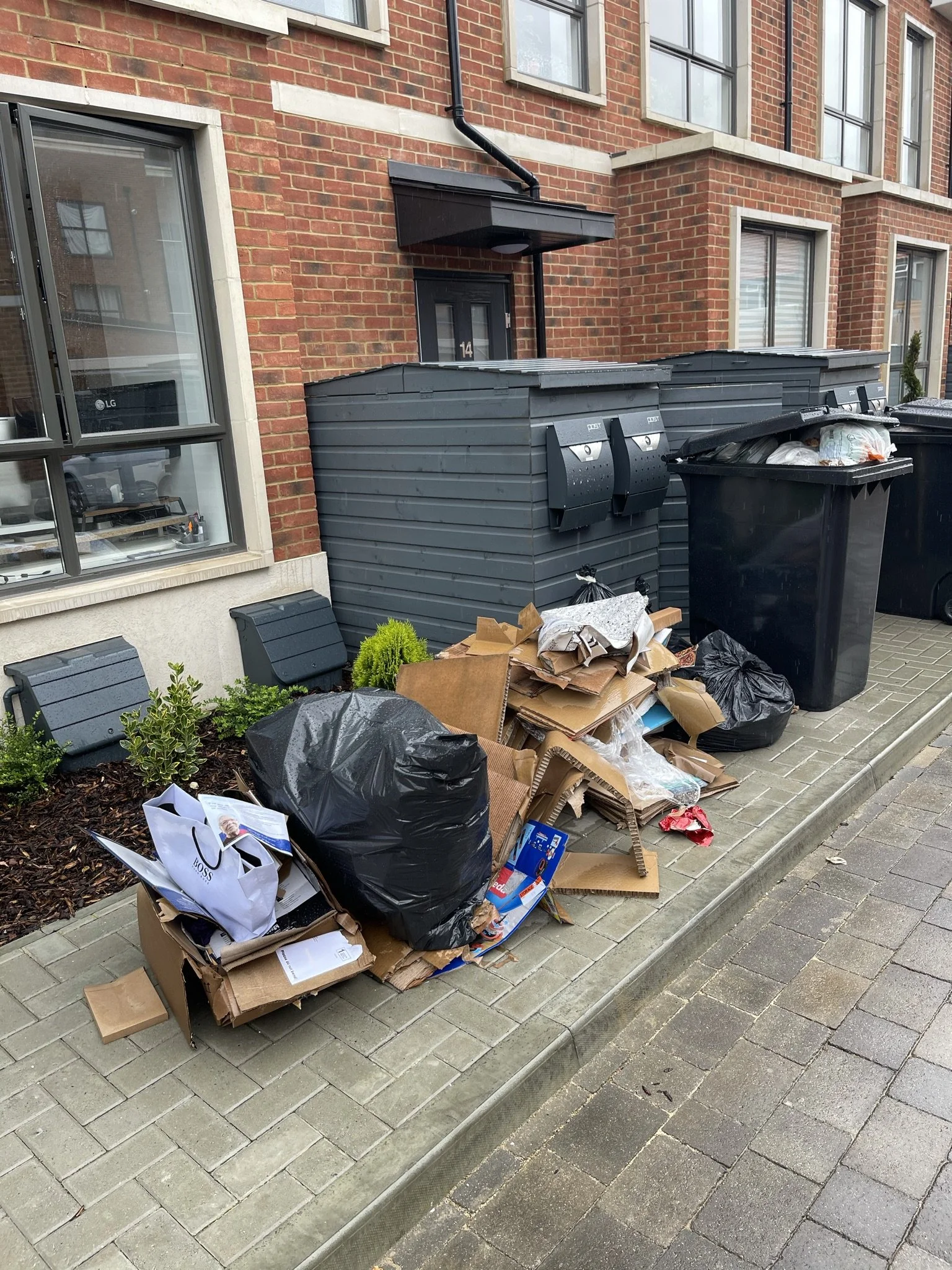 Commerical & Domestic Bin Collection