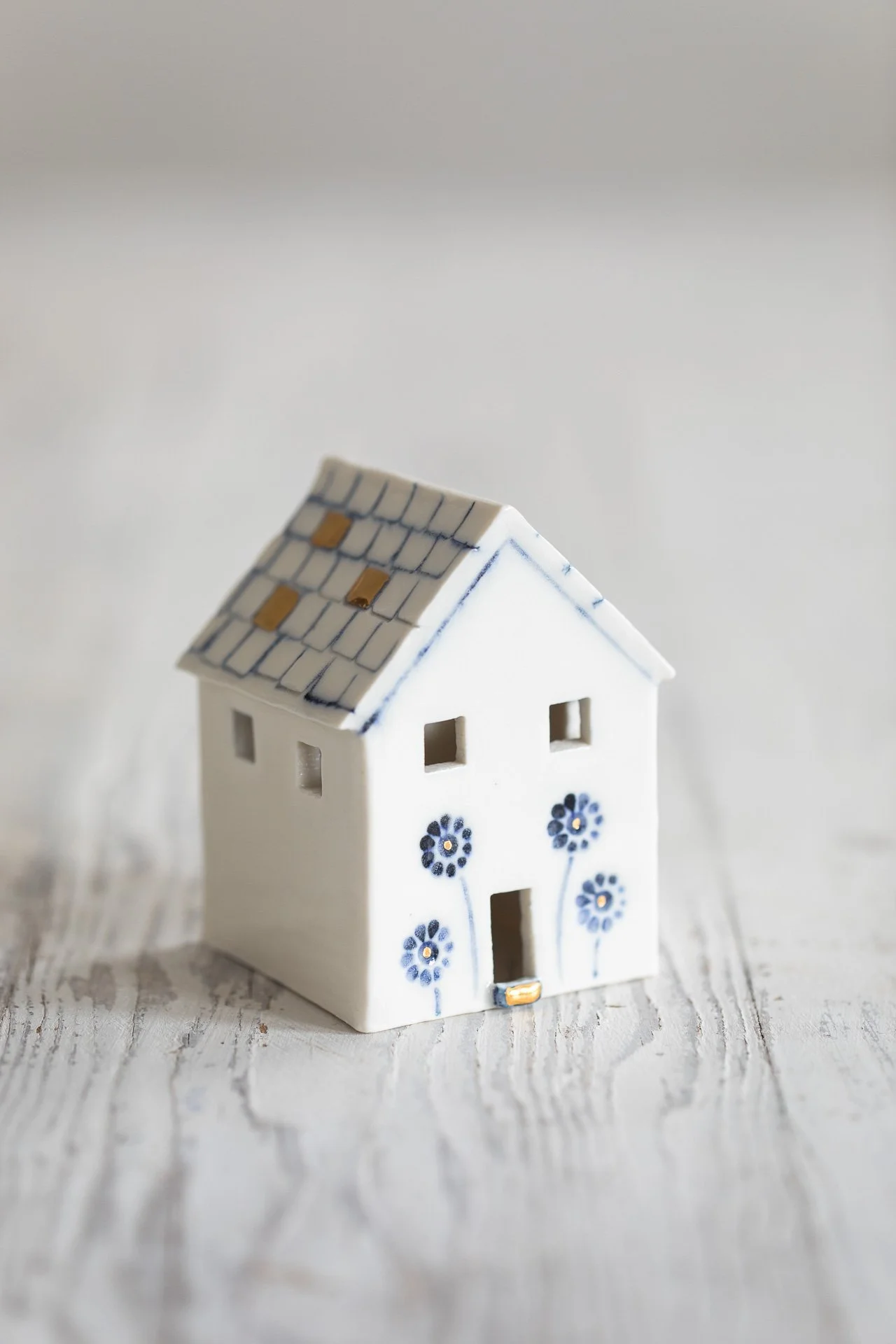 Ceramic Magpie-35250Web.jpg