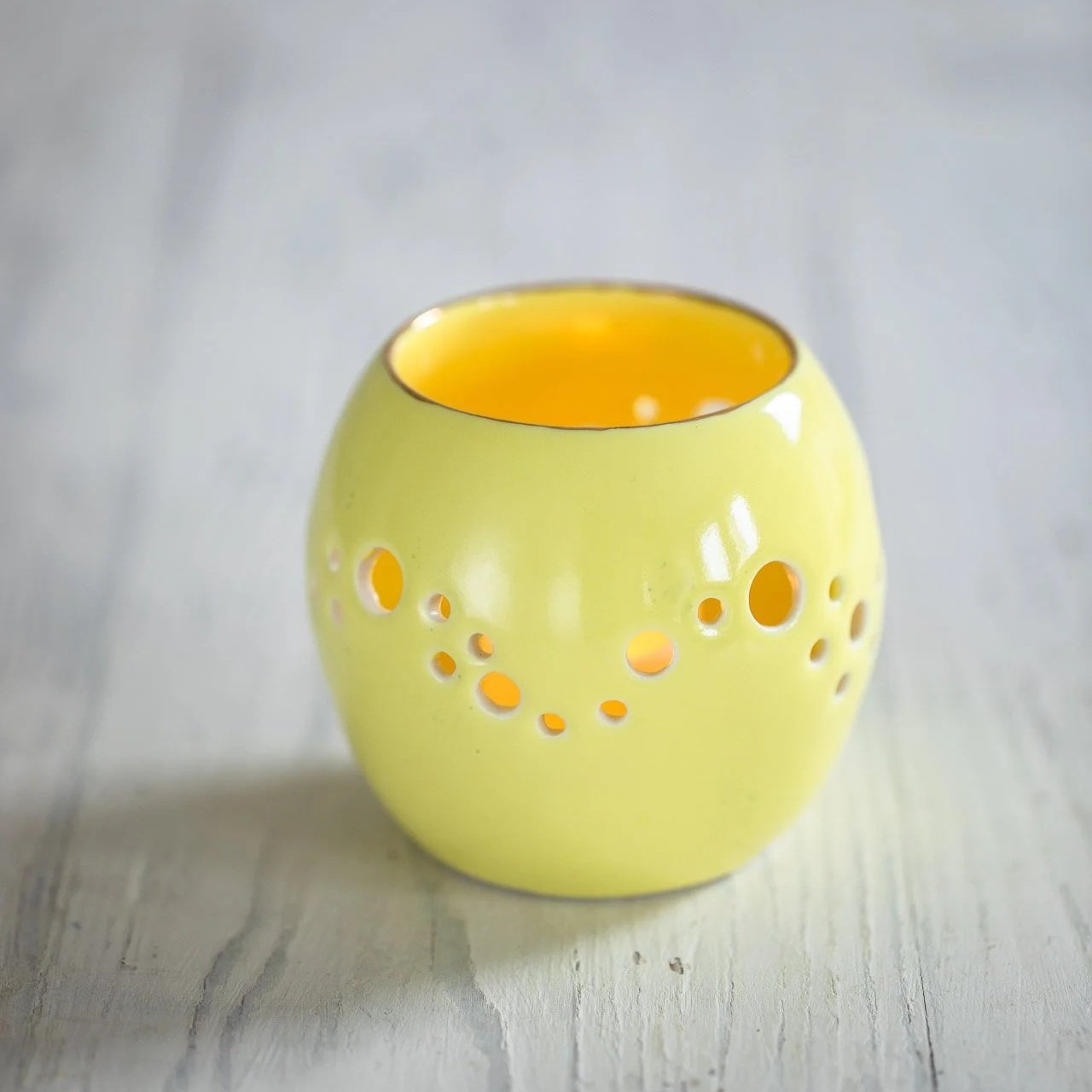 Votive+-+yellow.jpg