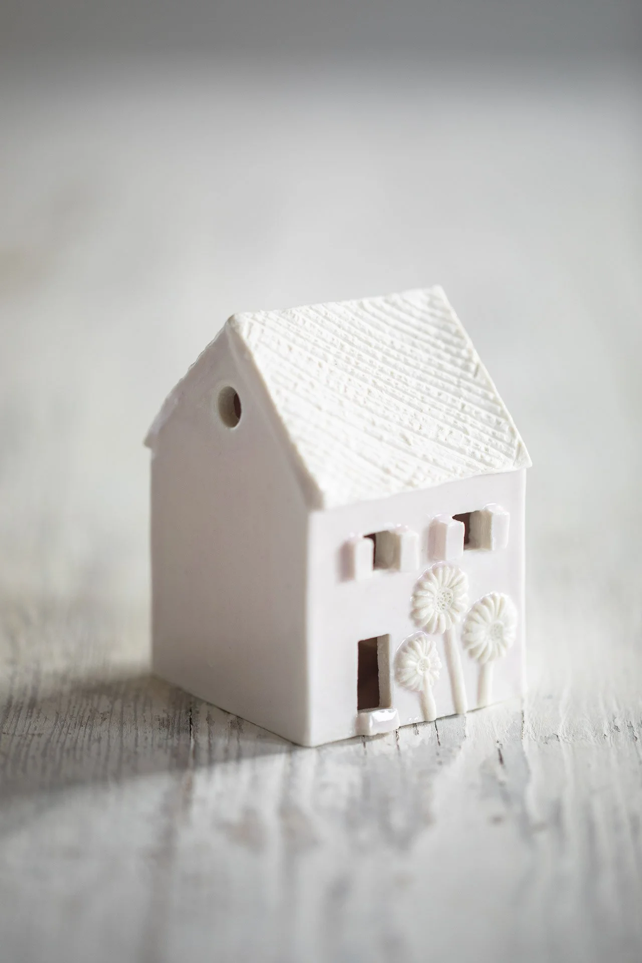 Ceramic Magpie-35306Web.jpg
