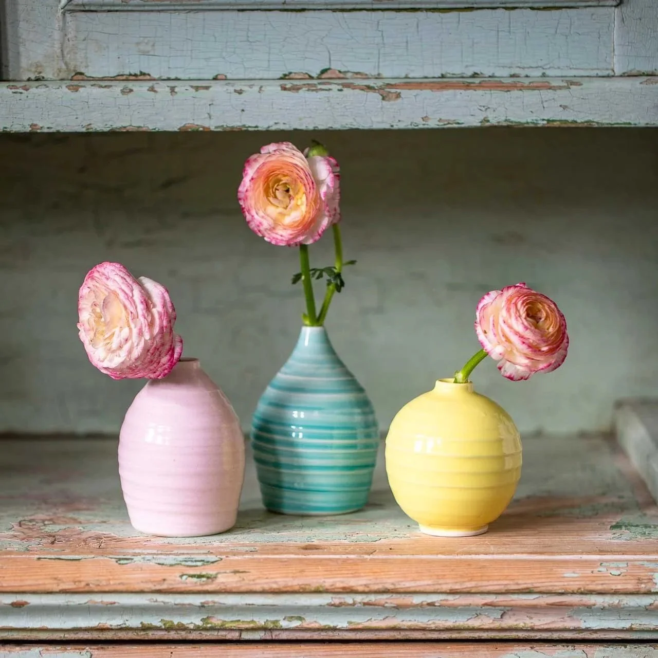 Small ripple bud vases
