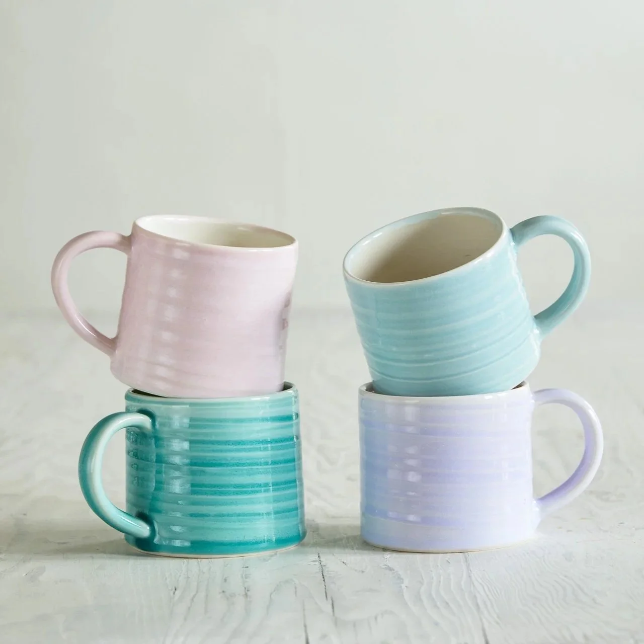Block colour pastel ripple cup