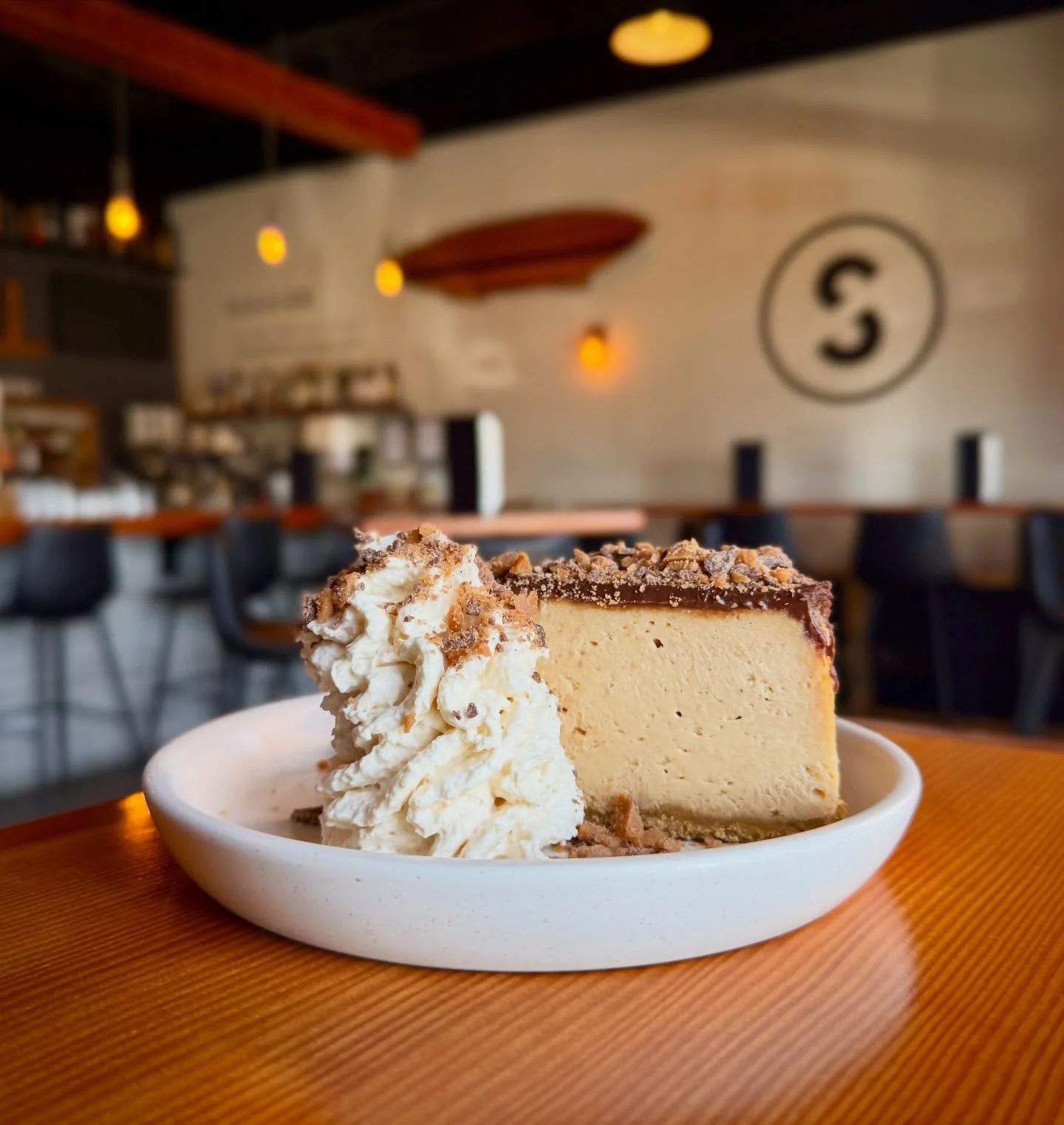 ✨ The Ultimate Sweet and Salty Gluten Free Treat! 🍫

We are keeping the Celiac Awareness Month celebration going strong with our newest dessert feature, and this one is an absolute showstopper.

Say hello to your new favorite sweet and salty treat. 