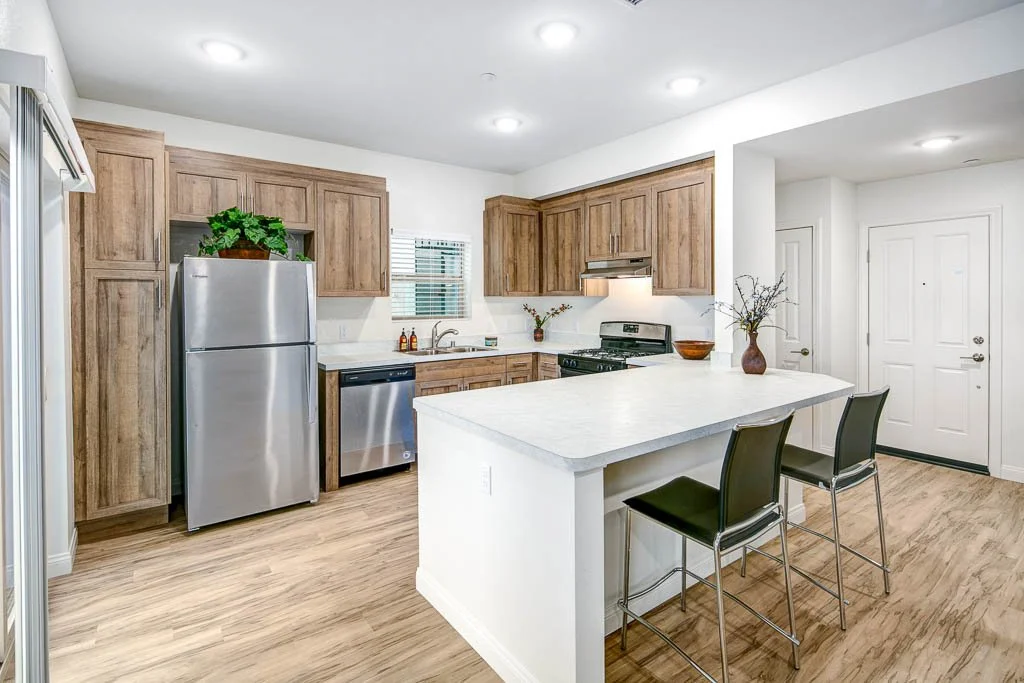 2363 1st St-MLS-007.jpg