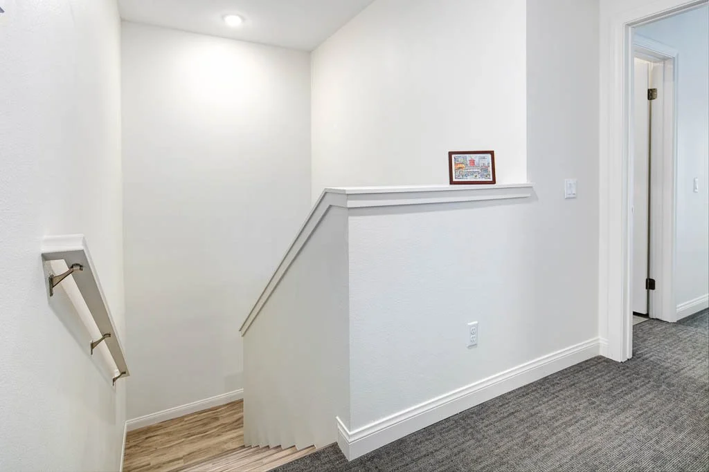 2363 1st St-MLS-013.jpg