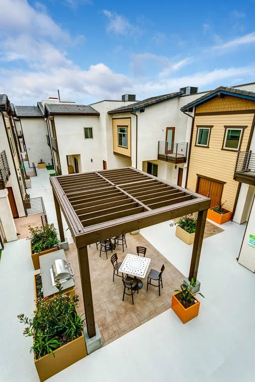 2363 1st St-MLS-027.jpg