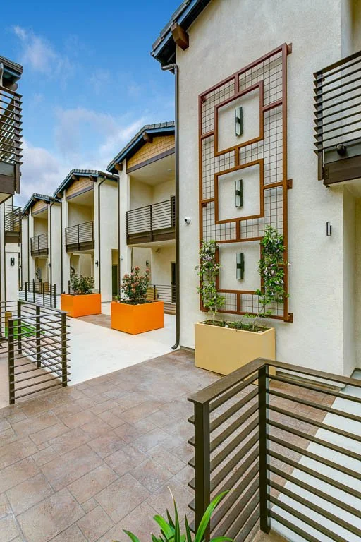 2363 1st St-MLS-029.jpg