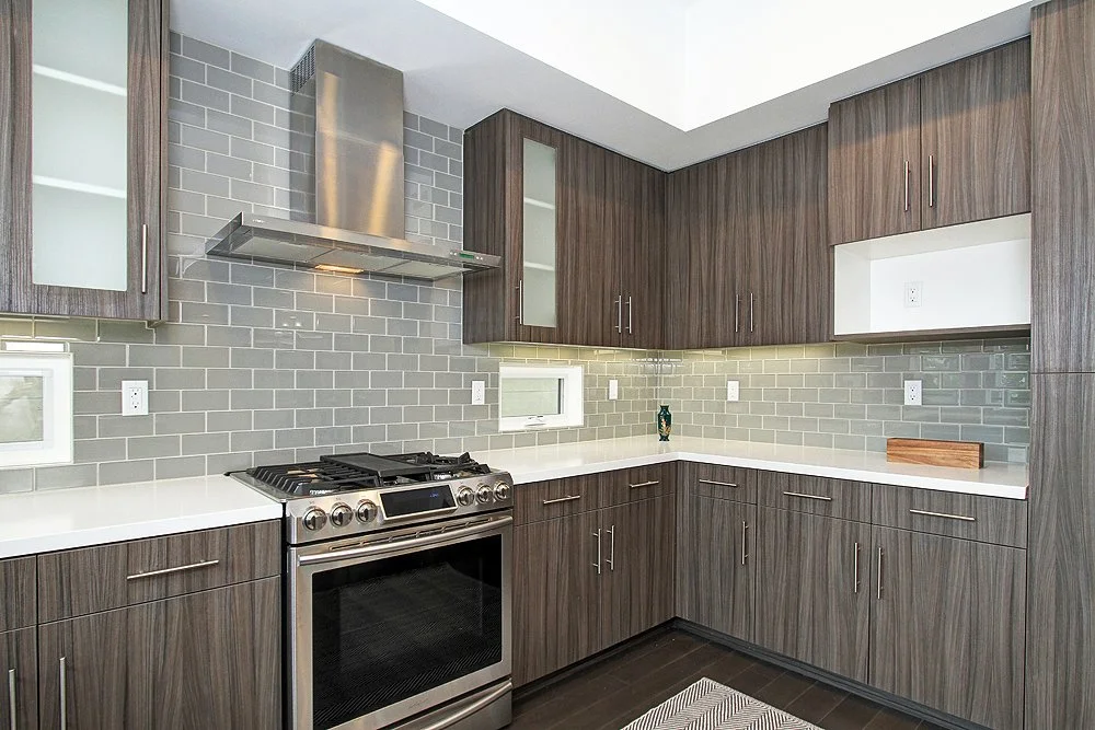 Bridgeport Dr 1637 012-sm.jpg