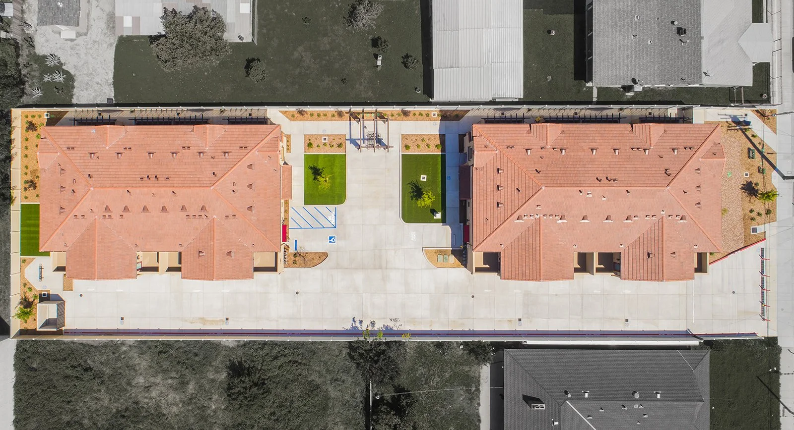 1169 W Grand Ave (48).jpg