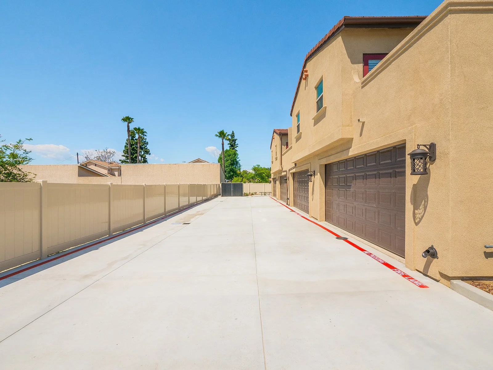 1169 W Grand Ave (52).jpg