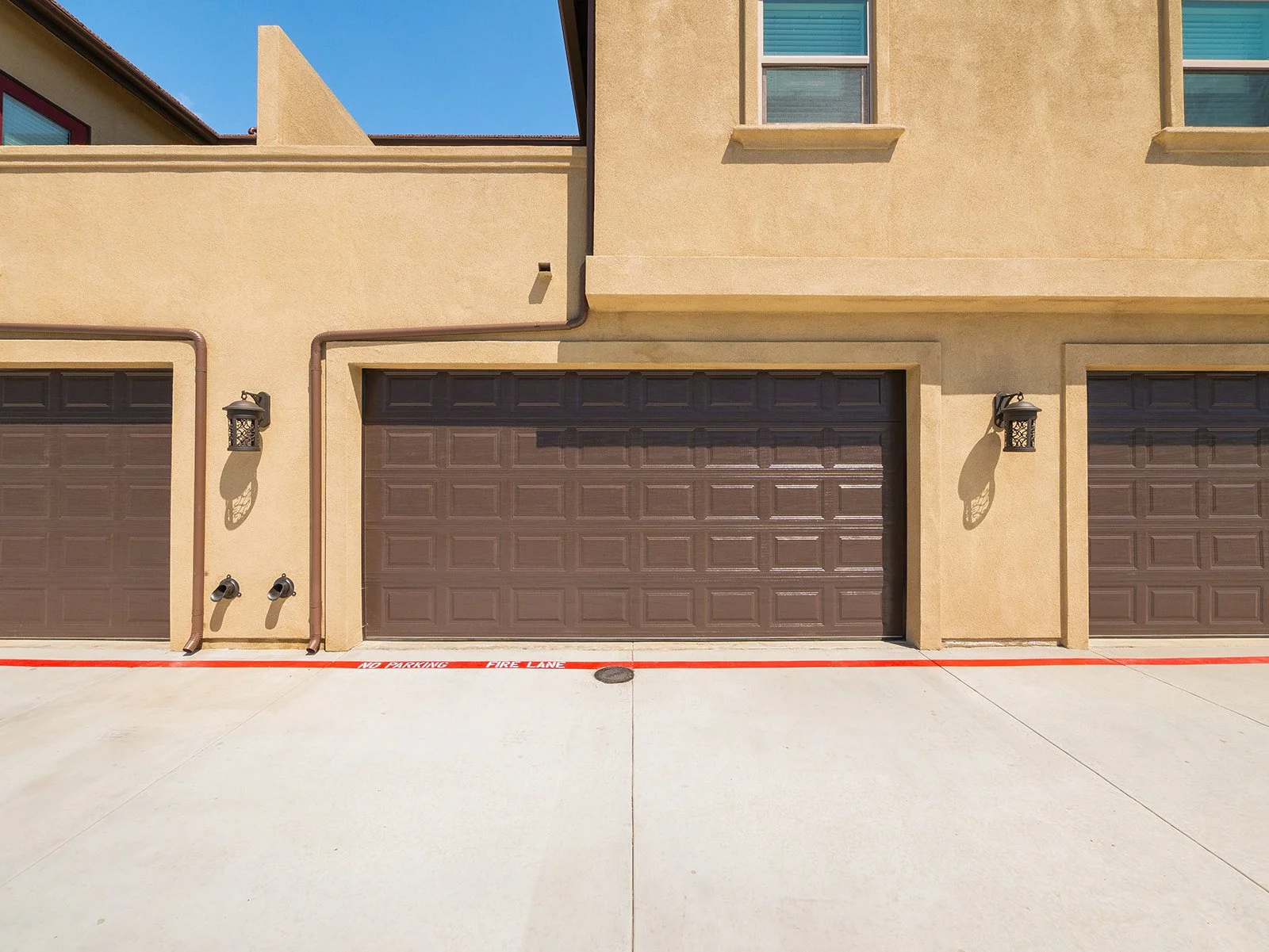 1169 W Grand Ave (62).jpg