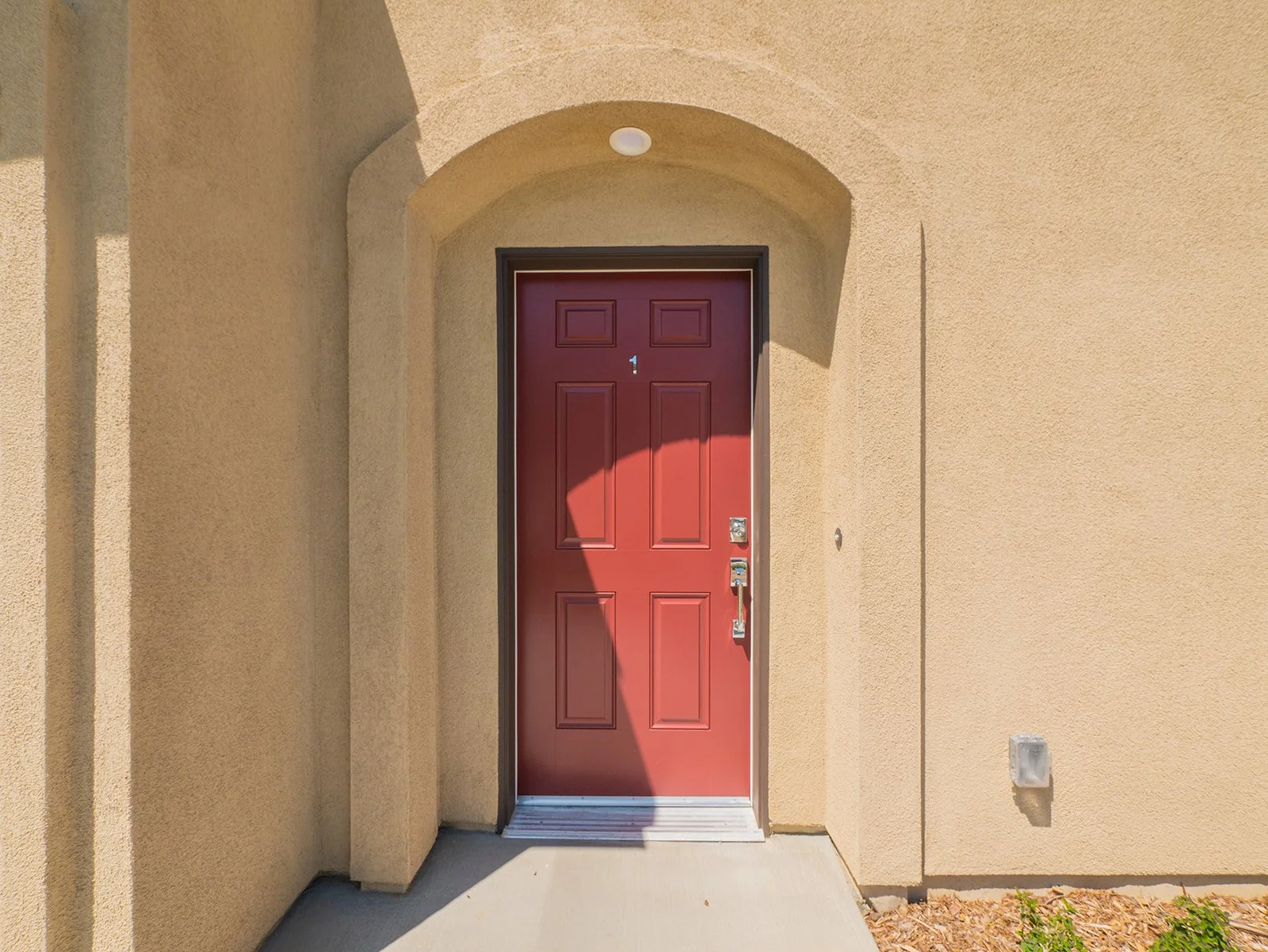 1169 W Grand Ave (65).jpg