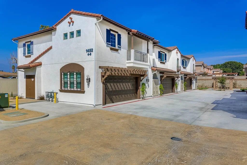 1452 S. White Ave-MLS-007.jpg