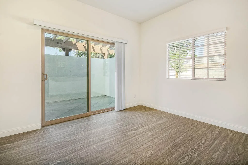 1452 S. White Ave-MLS-015.jpg