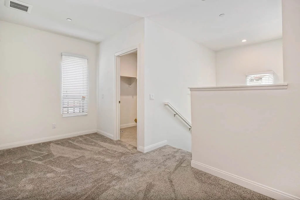 1452 S. White Ave-MLS-023.jpg