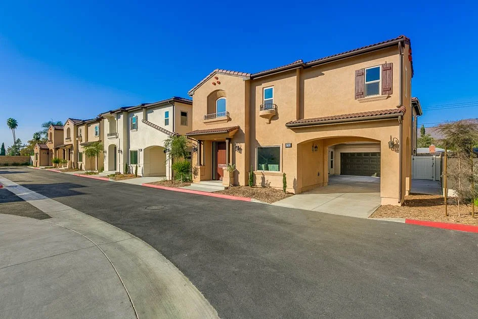 5755 S Barranca Ave-FB-002.jpg