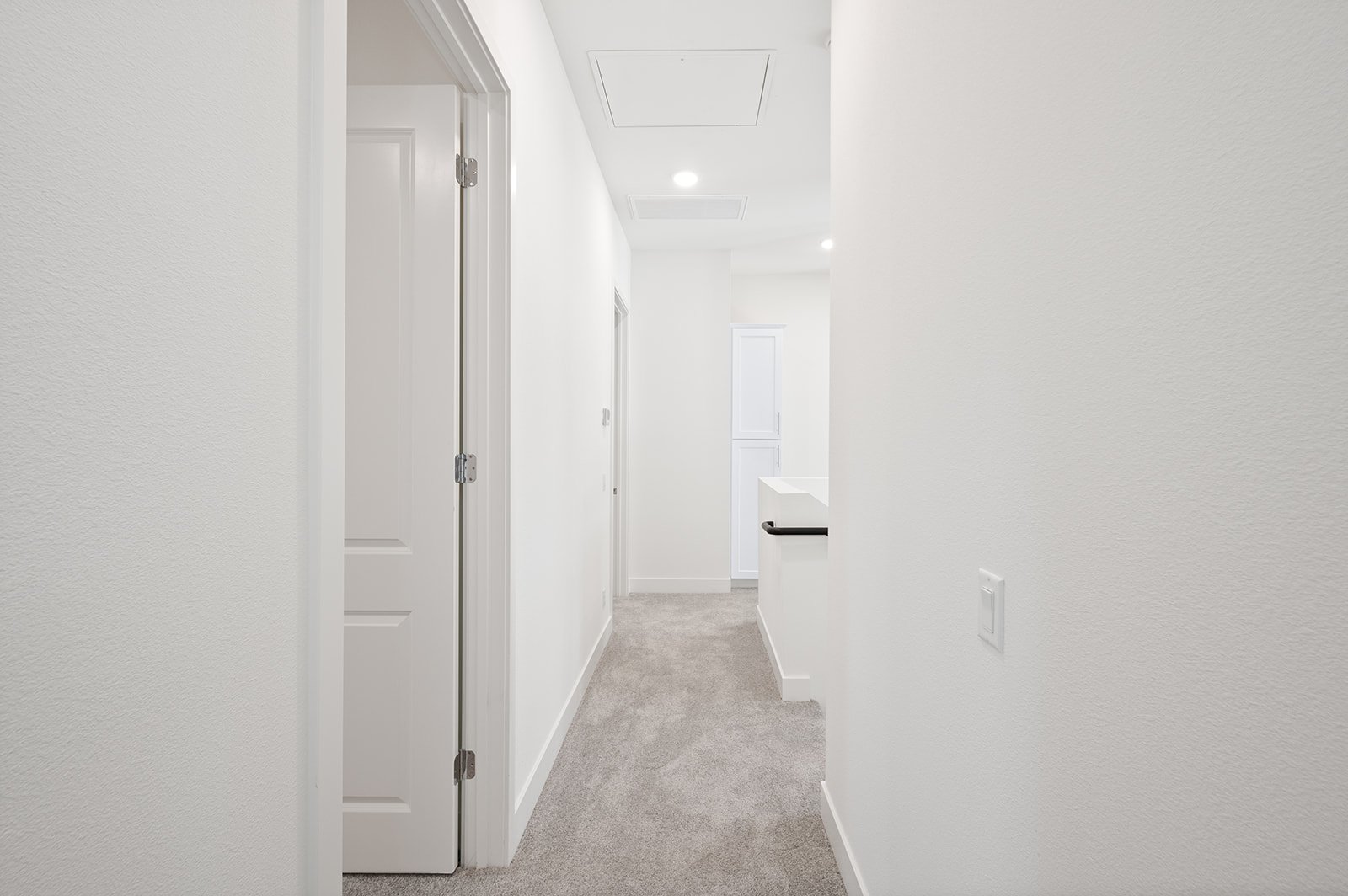 30 Suffolk Ave-27.jpg