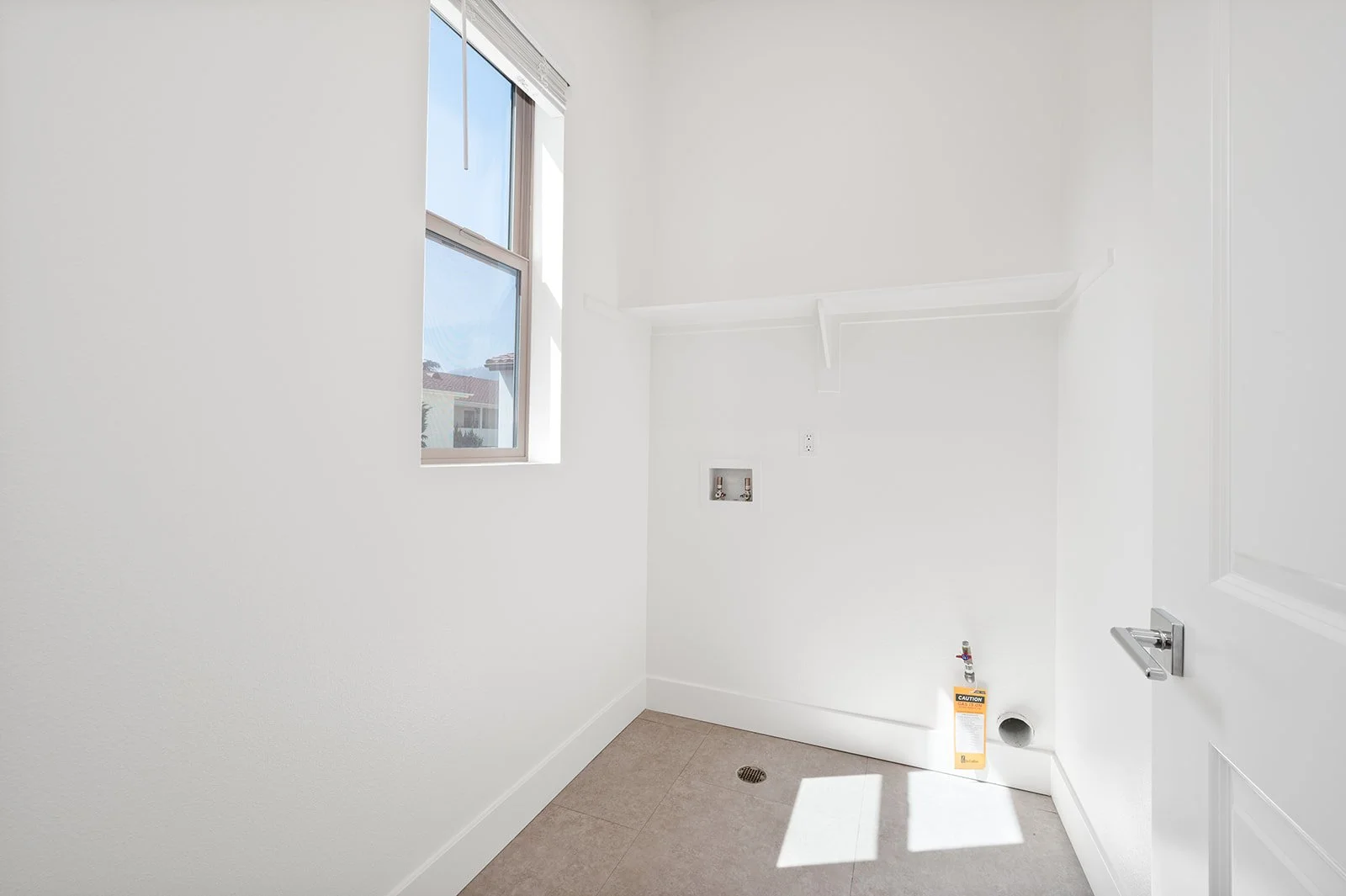 30 Suffolk Ave-34.jpg