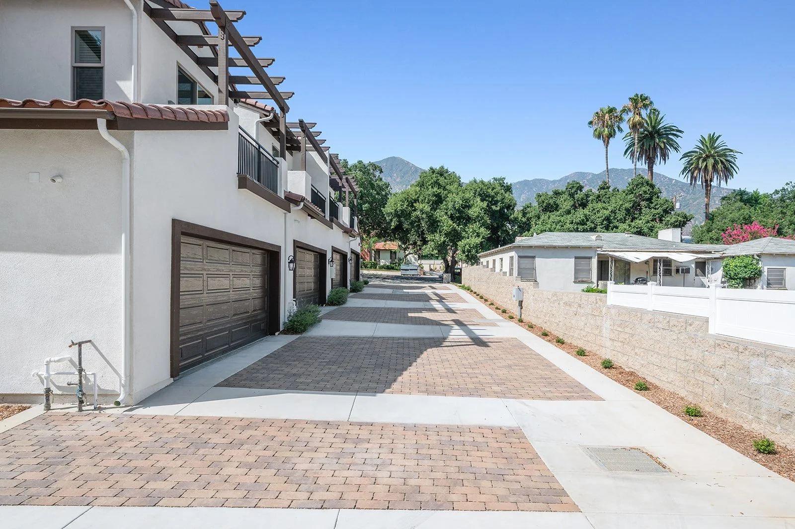 30 Suffolk Ave-77.jpg