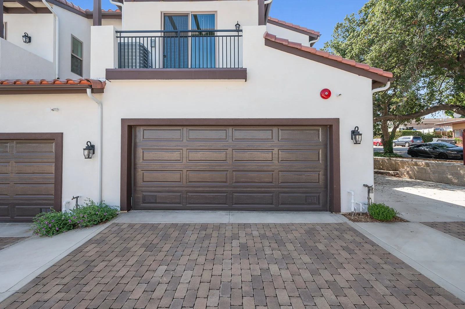 30 Suffolk Ave-79.jpg