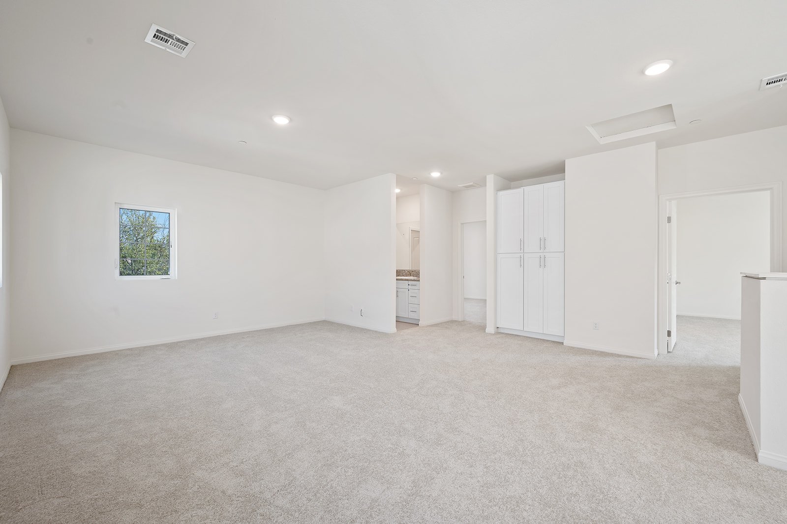 961 E Phillips Blvd-26.jpg