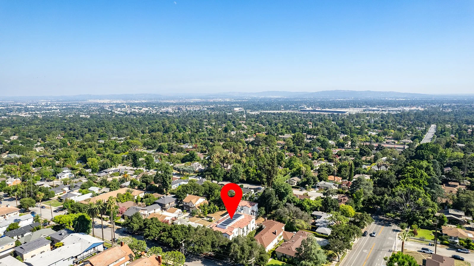 30 Suffolk Ave-91.jpg