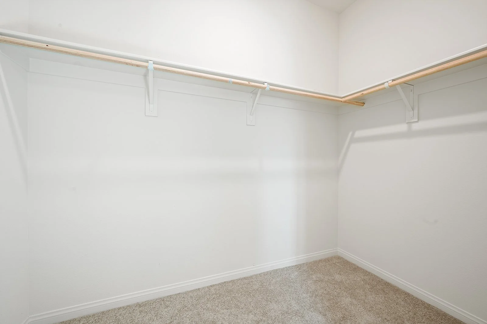 961 E Phillips Blvd-35.jpg