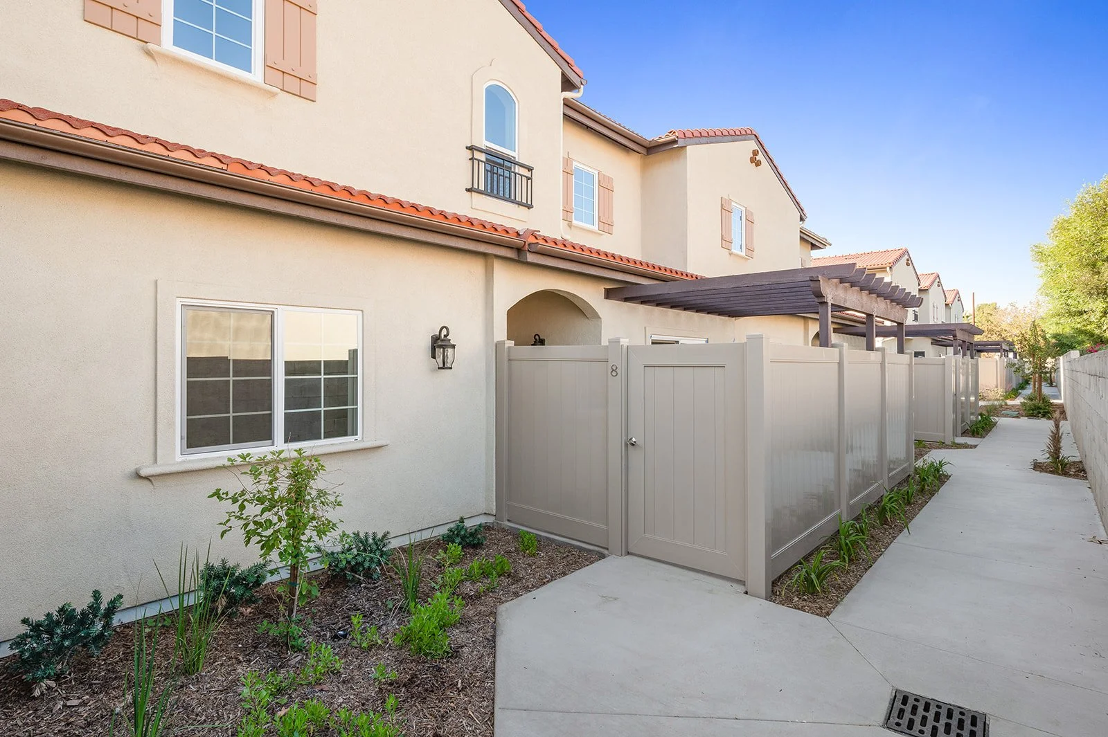 961 E Phillips Blvd-37.jpg