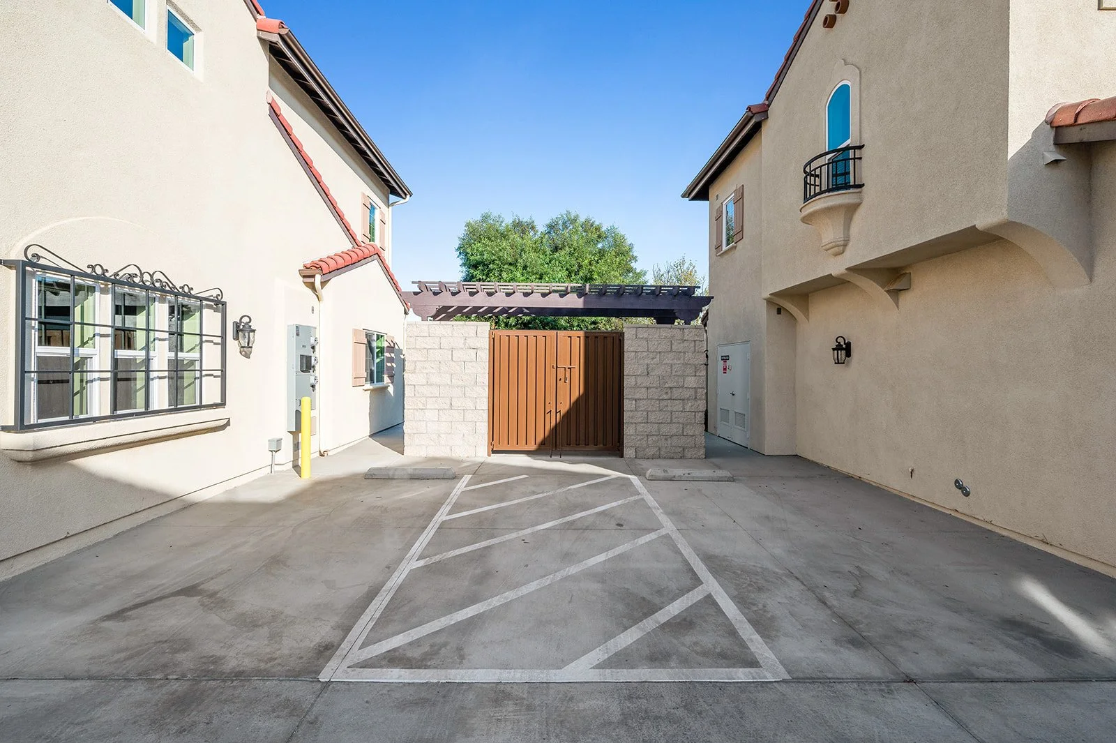 961 E Phillips Blvd-71.jpg