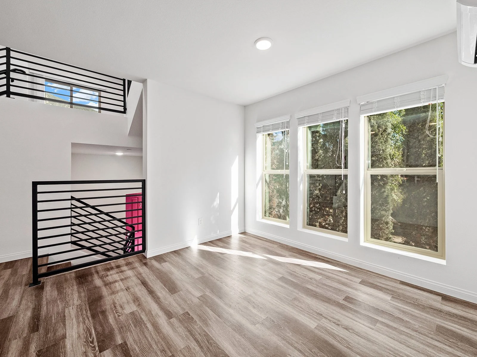 127 E Highland Ave-14.jpg