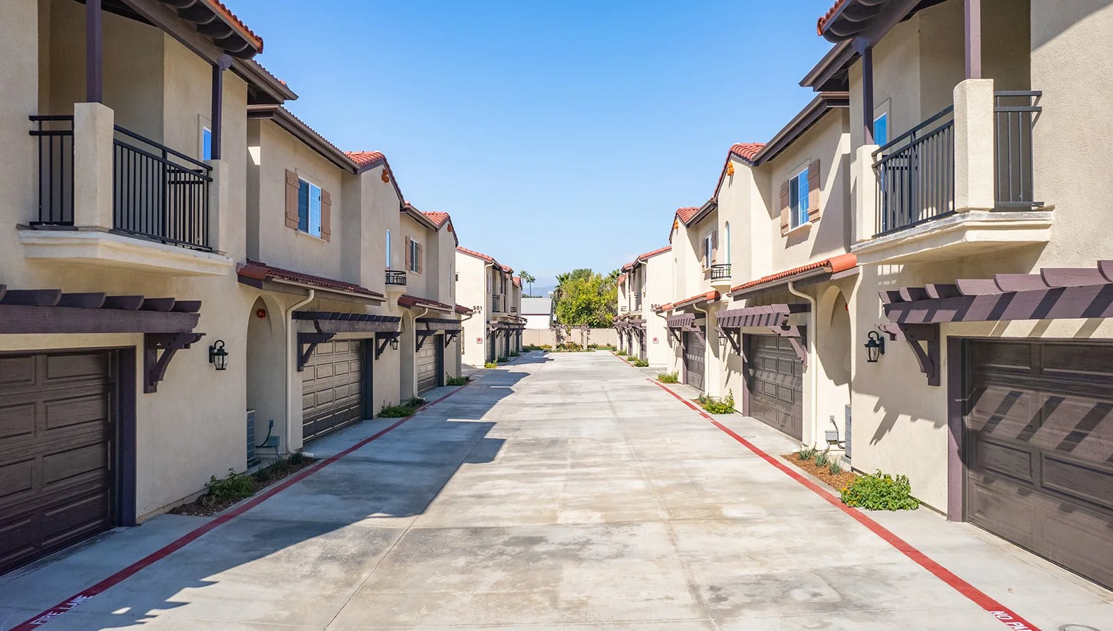 961 E Phillips Blvd-97.jpg