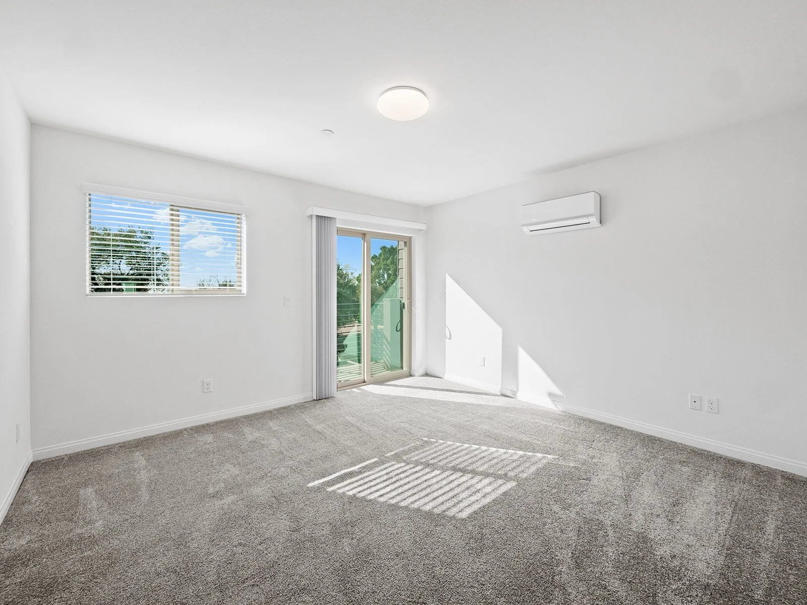 127 E Highland Ave-30.jpg