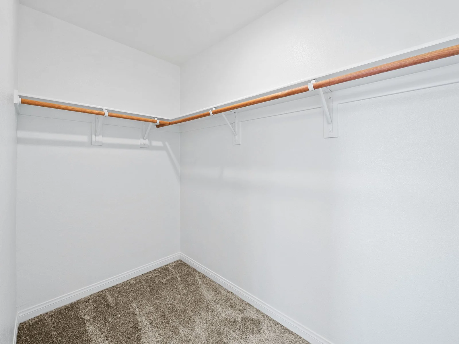 127 E Highland Ave-35.jpg