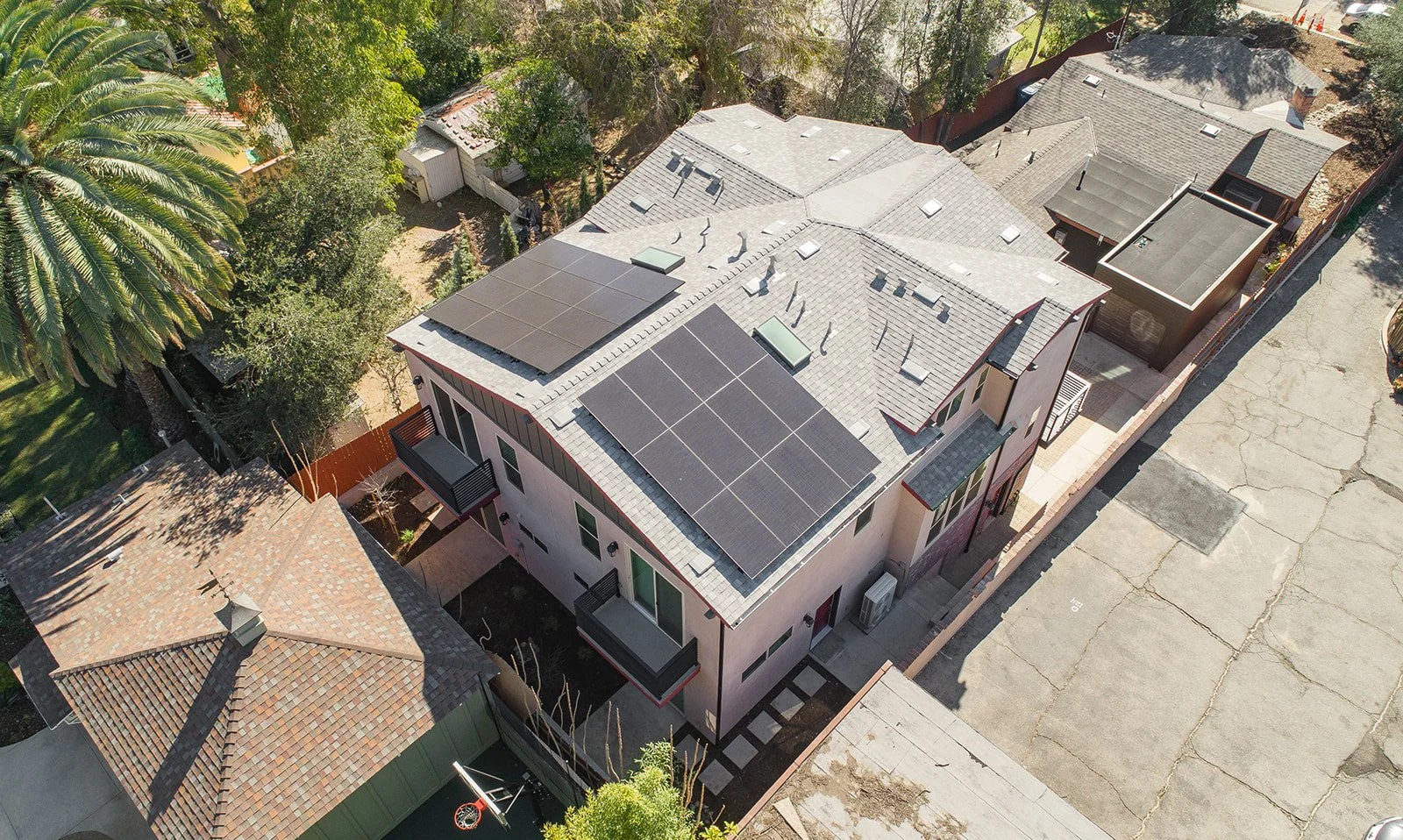 127 E Highland Ave-48.jpg