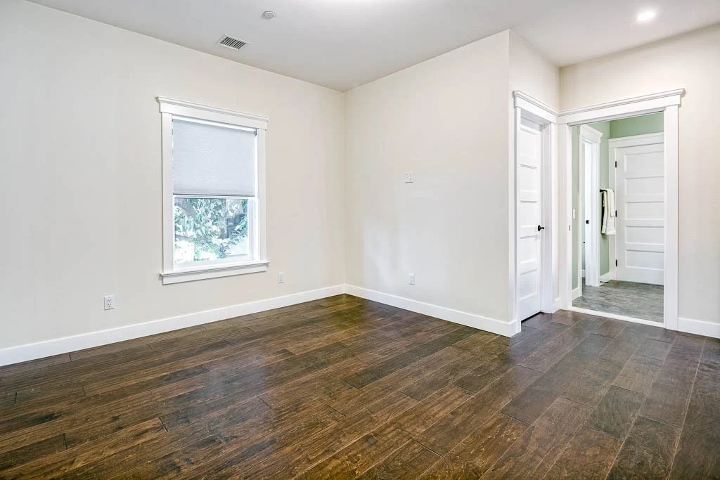 244 Linwood Ave-MLS-018.jpg