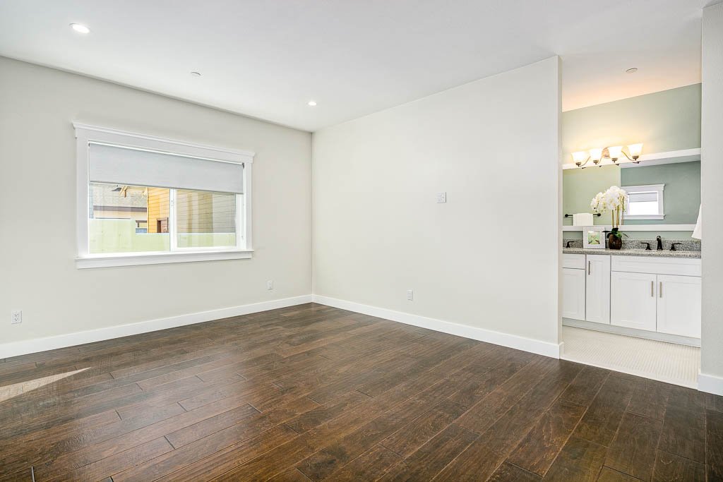 244 Linwood Ave-MLS-025.jpg