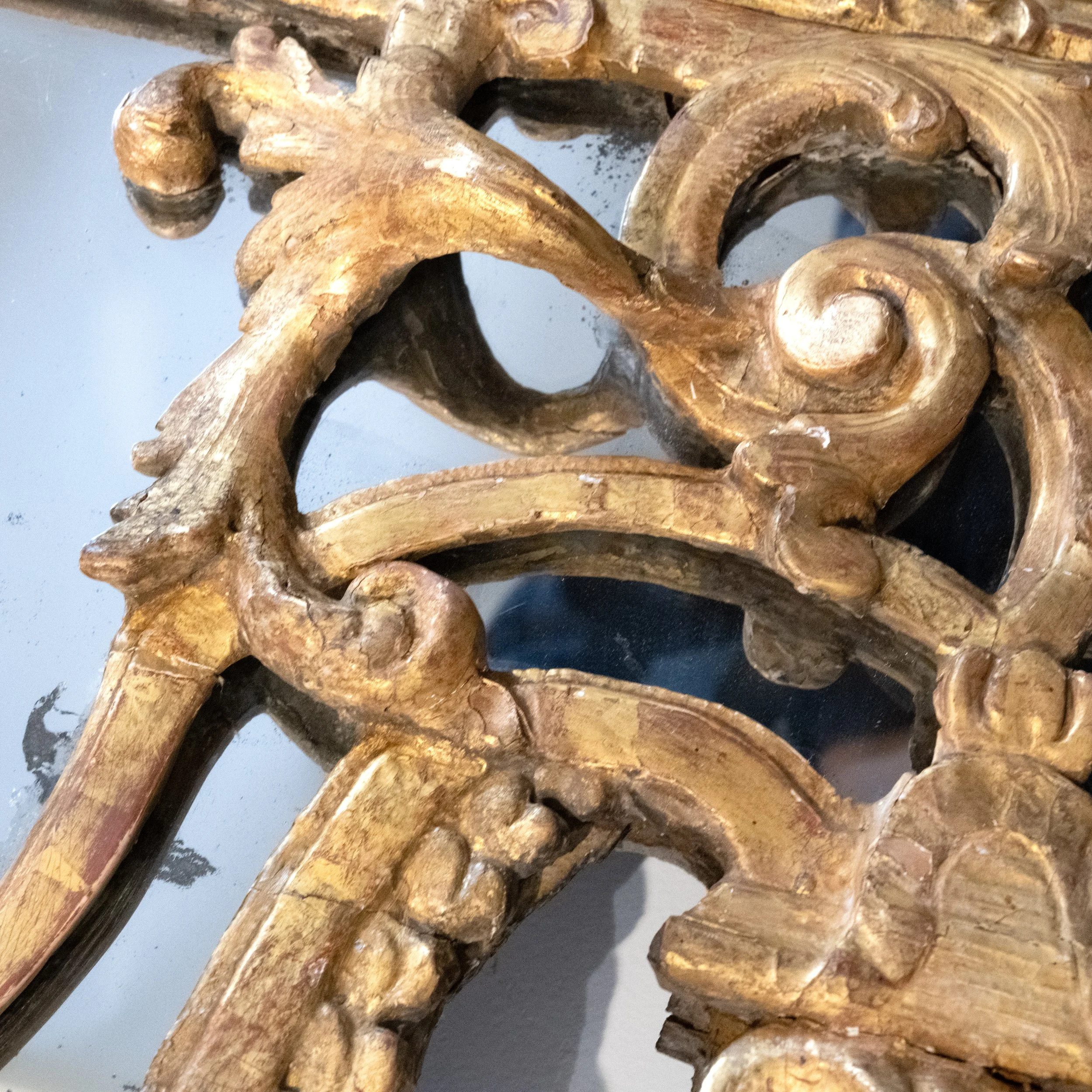 Large-Gold-Antique-Mirror-Close-Detail.jpg