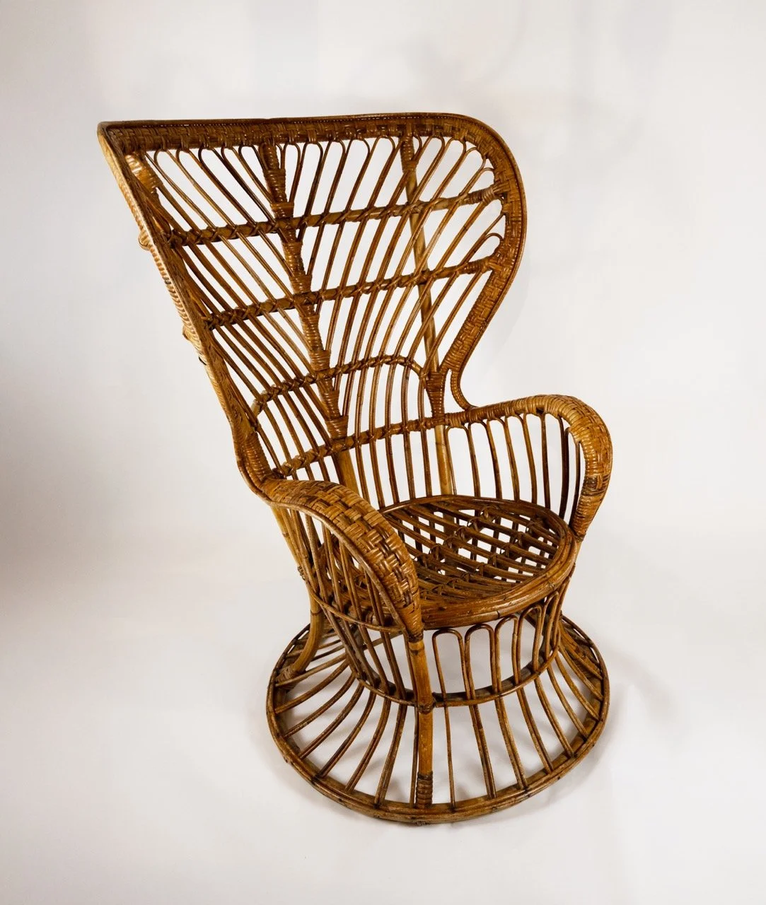 wicker chair large 4 Large.jpeg