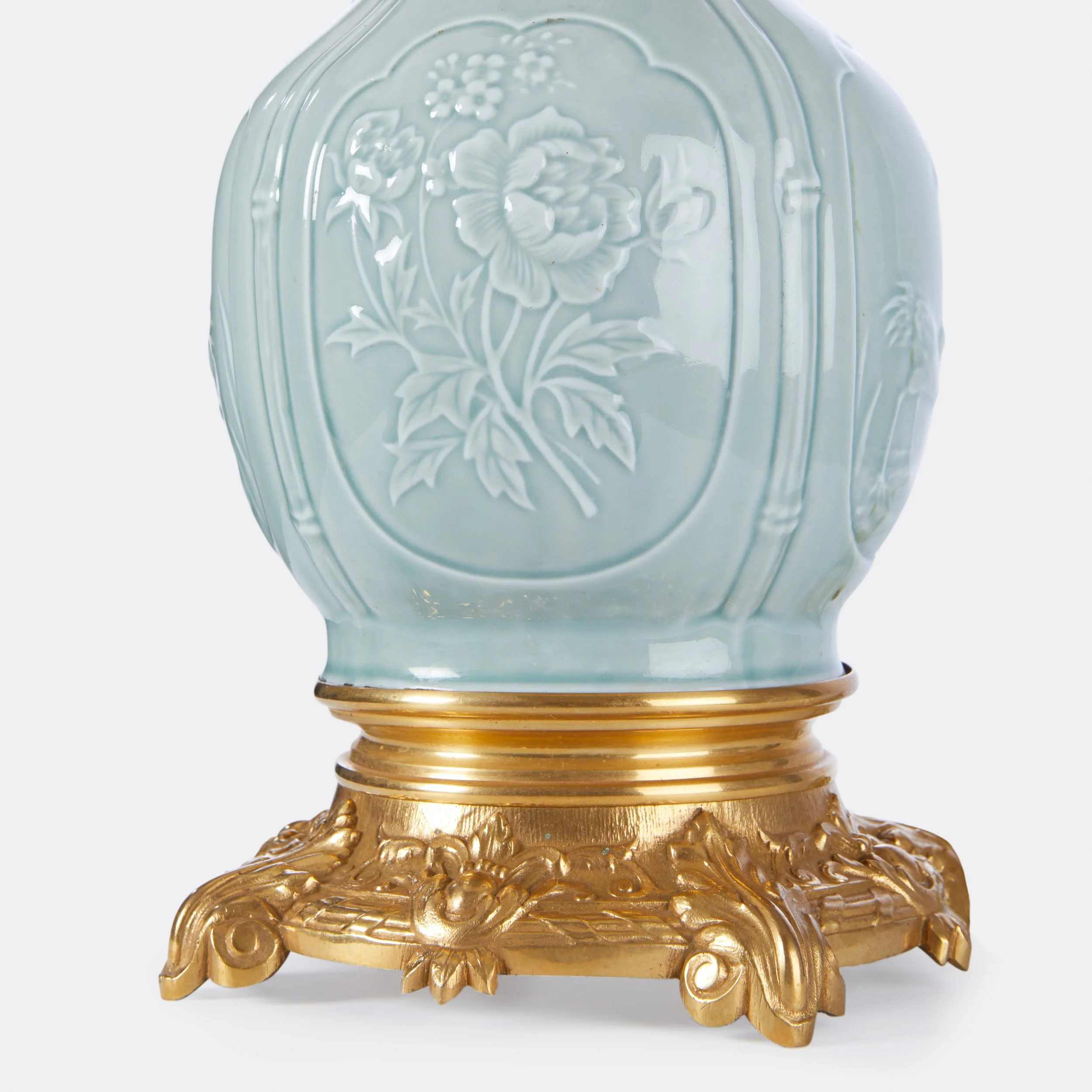 Copy of Blue Lamp_det1.jpg