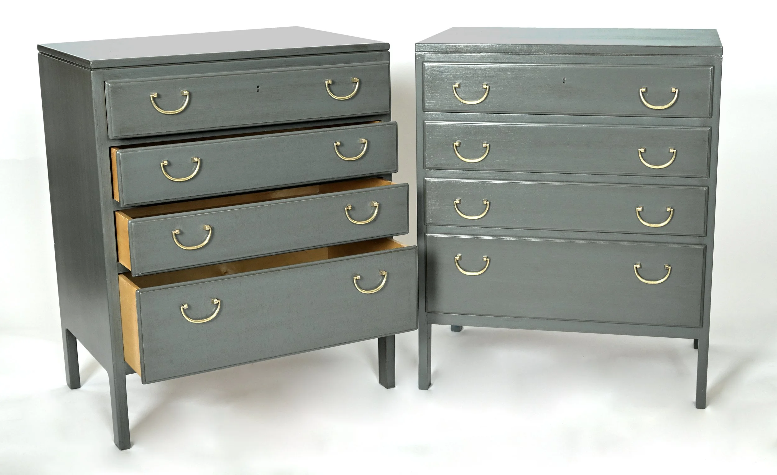 Grey Painted Chests_004_01.jpg